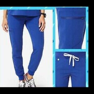 FIGS ZAMORA JOGGER PANTS: L/PETITE. WINNING BLUE. LIMITED EDITION COLOR! NWT